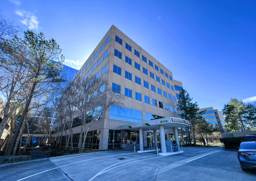 Woodforest Bank Buys Buildings in The Woodlands