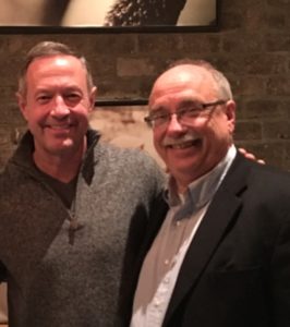 Former Md. Gov. Martin O’Malley, who ran for president in 2016, and Realty News Report Editor Ralph Bivins at the Sustainability Symposium in Orlando. 