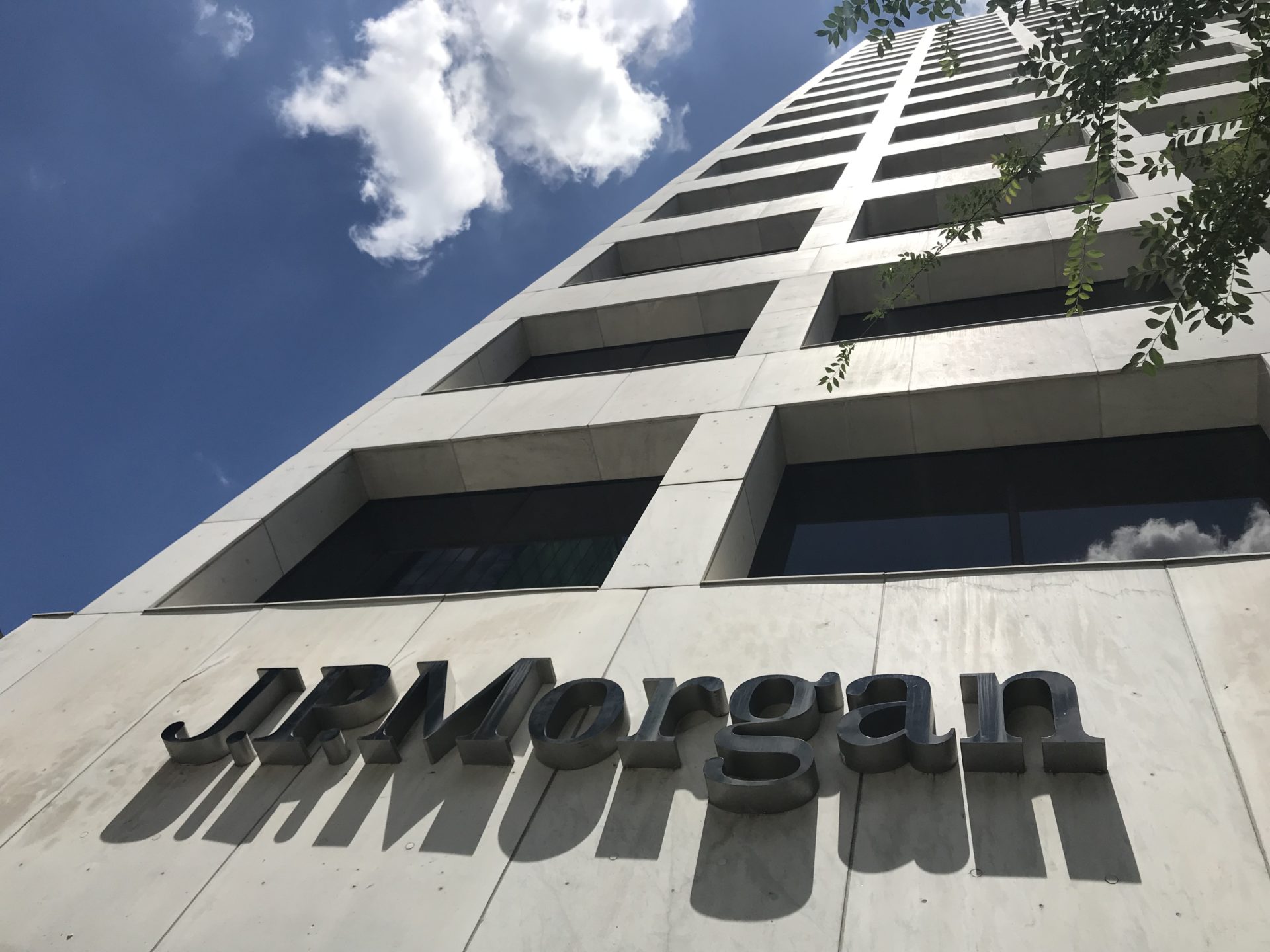 JP Chase Tower For Sale in Downtown Houston