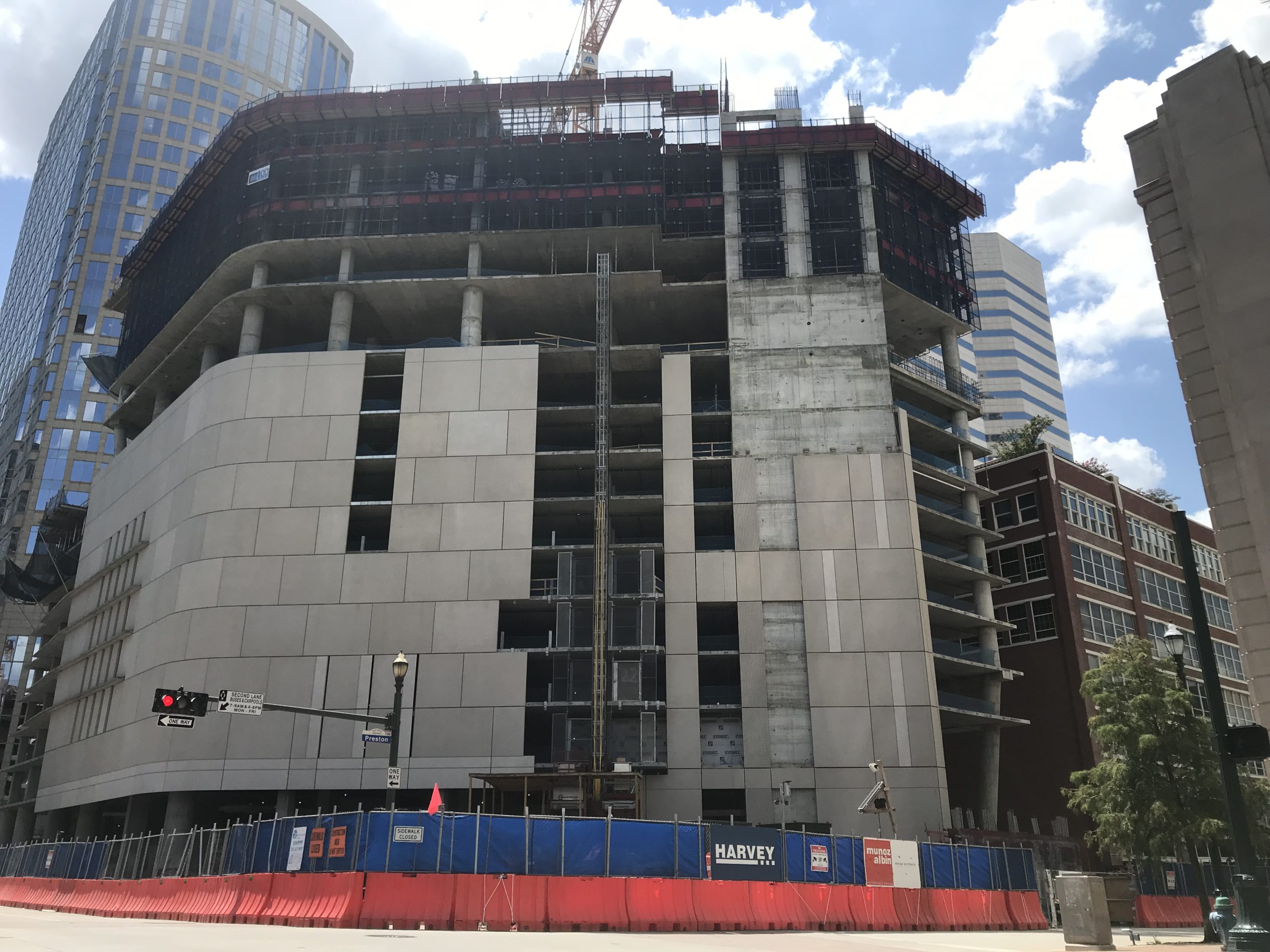 Houston September Apartment Report Rents Fall, Occupancy Stalls