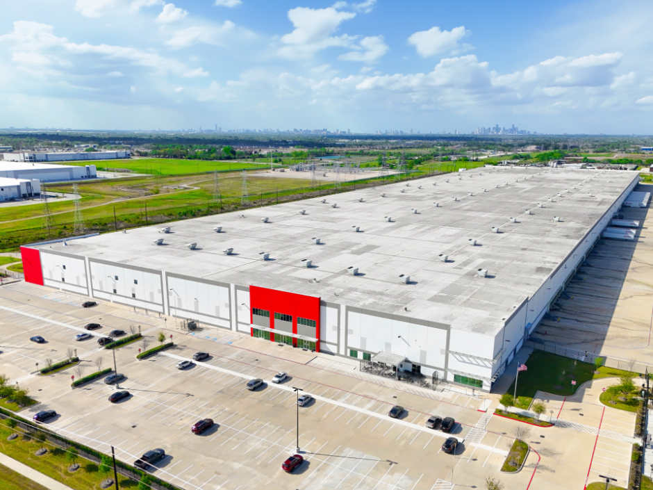 Houston Memorial Target Target and Walmart Invest $615M in Texas | Realty News Report